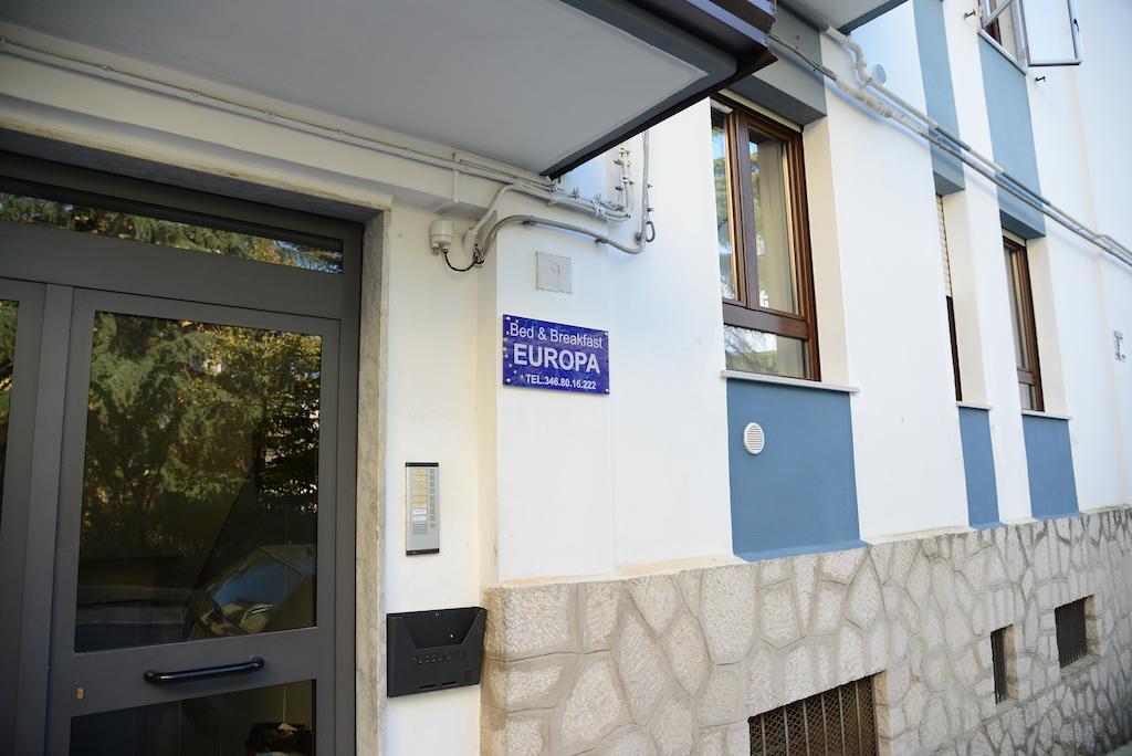 B&B Europa Потенца Екстериор снимка